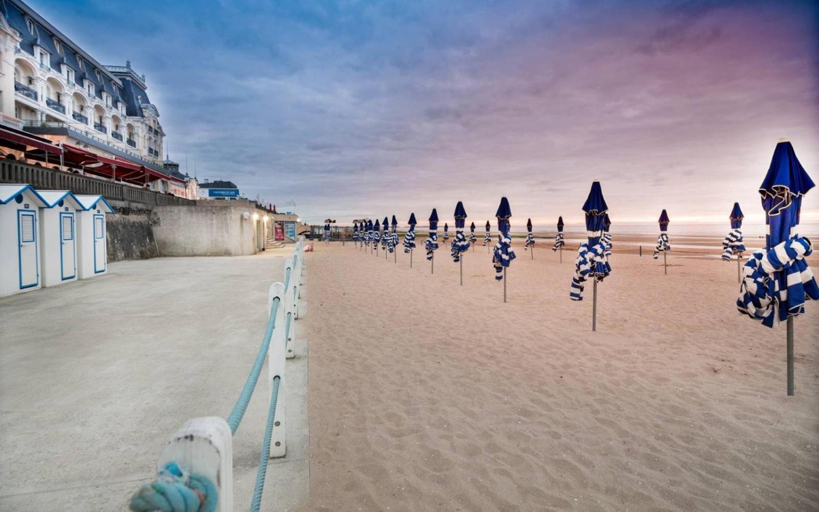 Le Nid De Plage A 100 M De La Mer Cabourg Exteriör bild